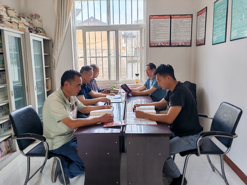 牛白甸.jpg 牛白甸.jpg