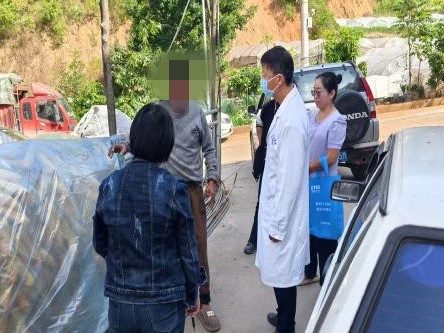 暖心服務(wù)零距離！化念鎮(zhèn)聯(lián)合多部門開(kāi)展 “入戶評(píng)殘” 解民憂2_副本.jpg