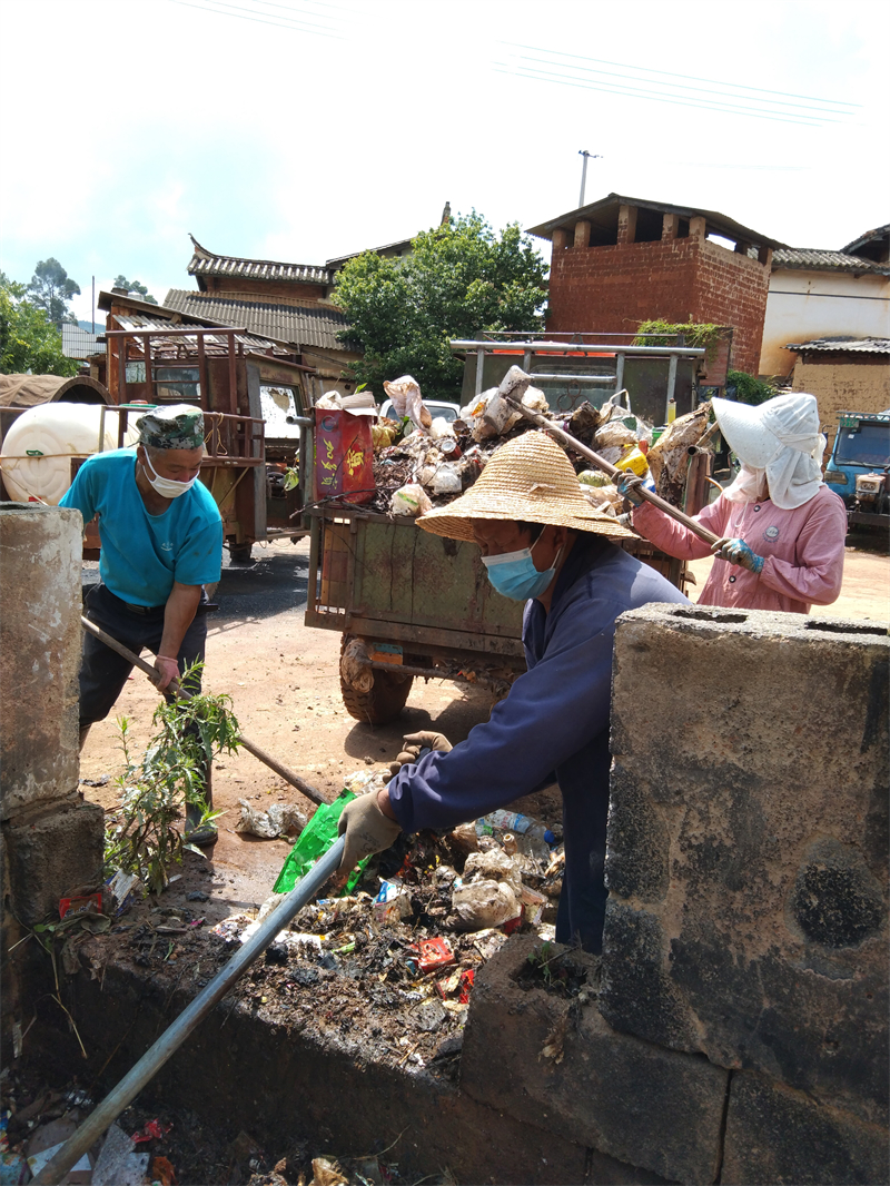 清掃垃圾池、打掃街道、撿垃圾4.jpg